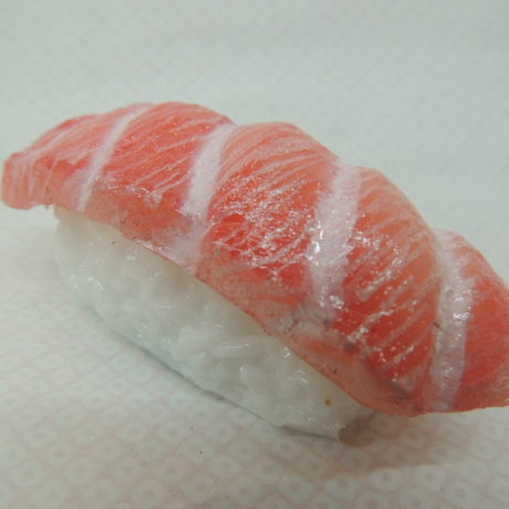 寿司　大トロ　1